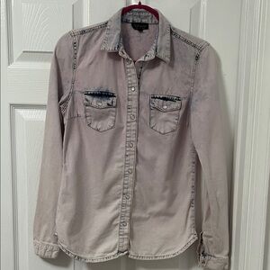 Topshop Acid Washed Denim Turned Blush Pink L-Sleeve Shirt w/Pearlized Buttons
